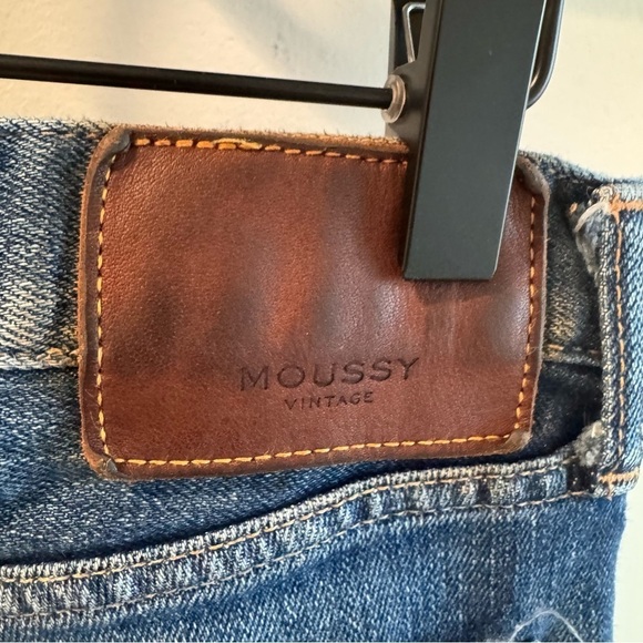 Moussy Vintage Howa Distressed Raw Hem Jeans Size 30 - Picture 4 of 6